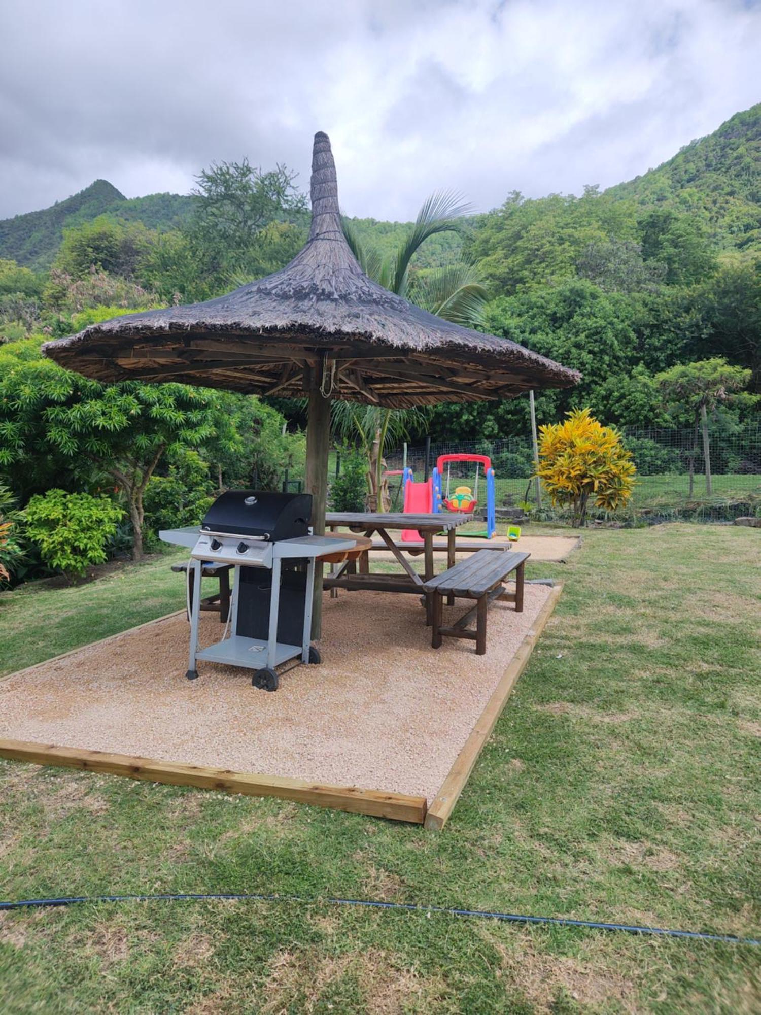 Laolabatwo Villa La Gaulette Kamer foto